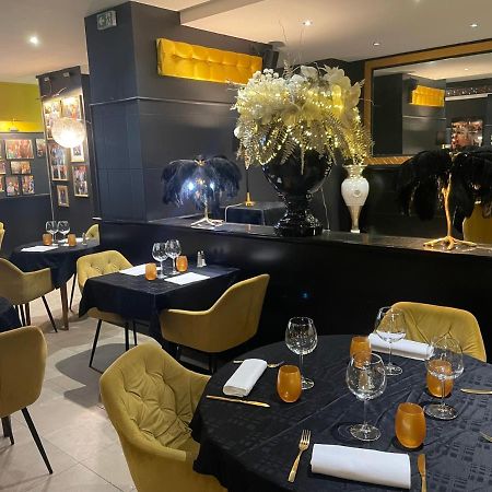 Hotel Restaurant Les Arcades Valenciennes Exterior photo